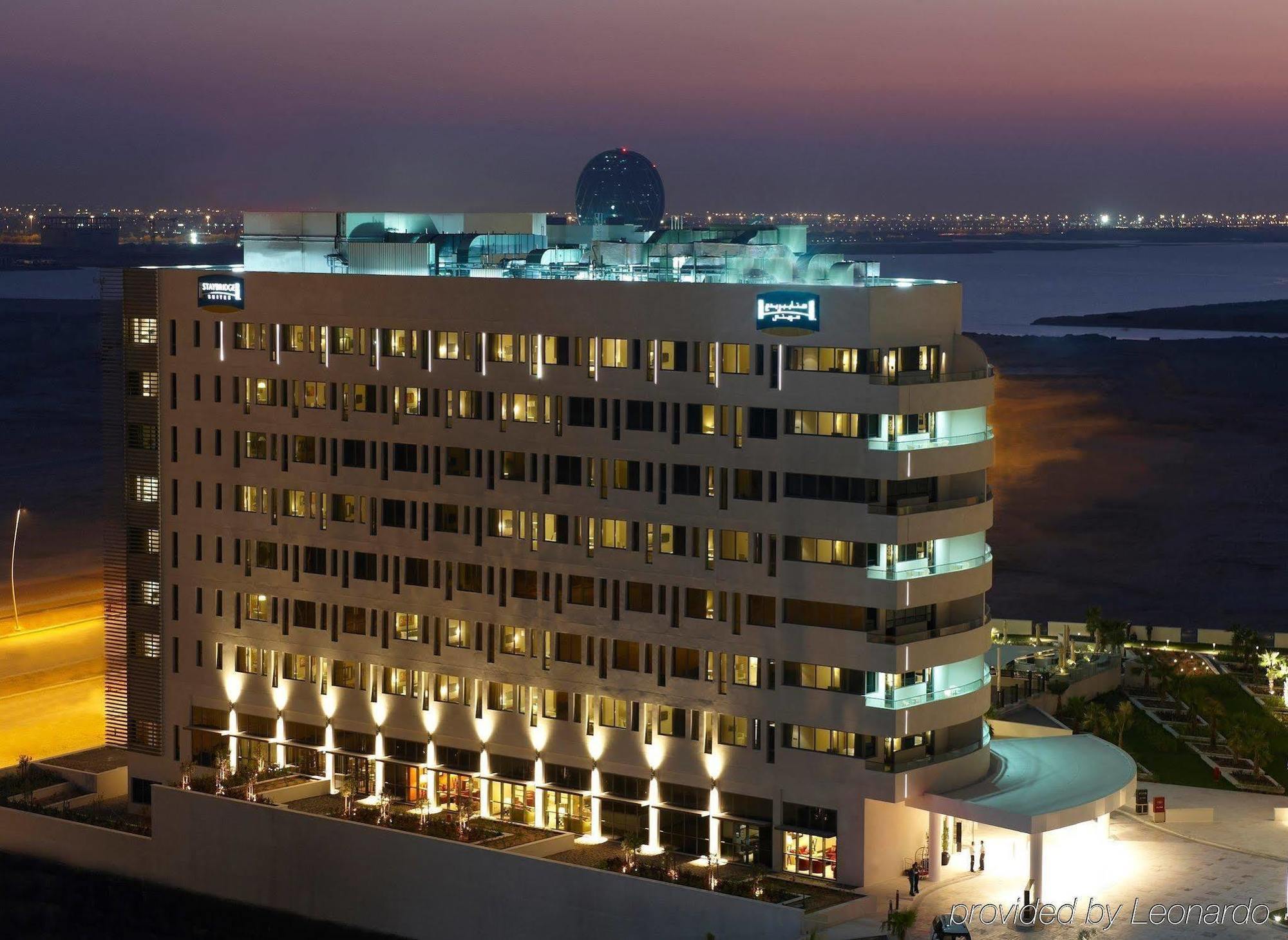 Staybridge Suites Yas Island Abu Dhabi, An Ihg Hotel Eksteriør bilde